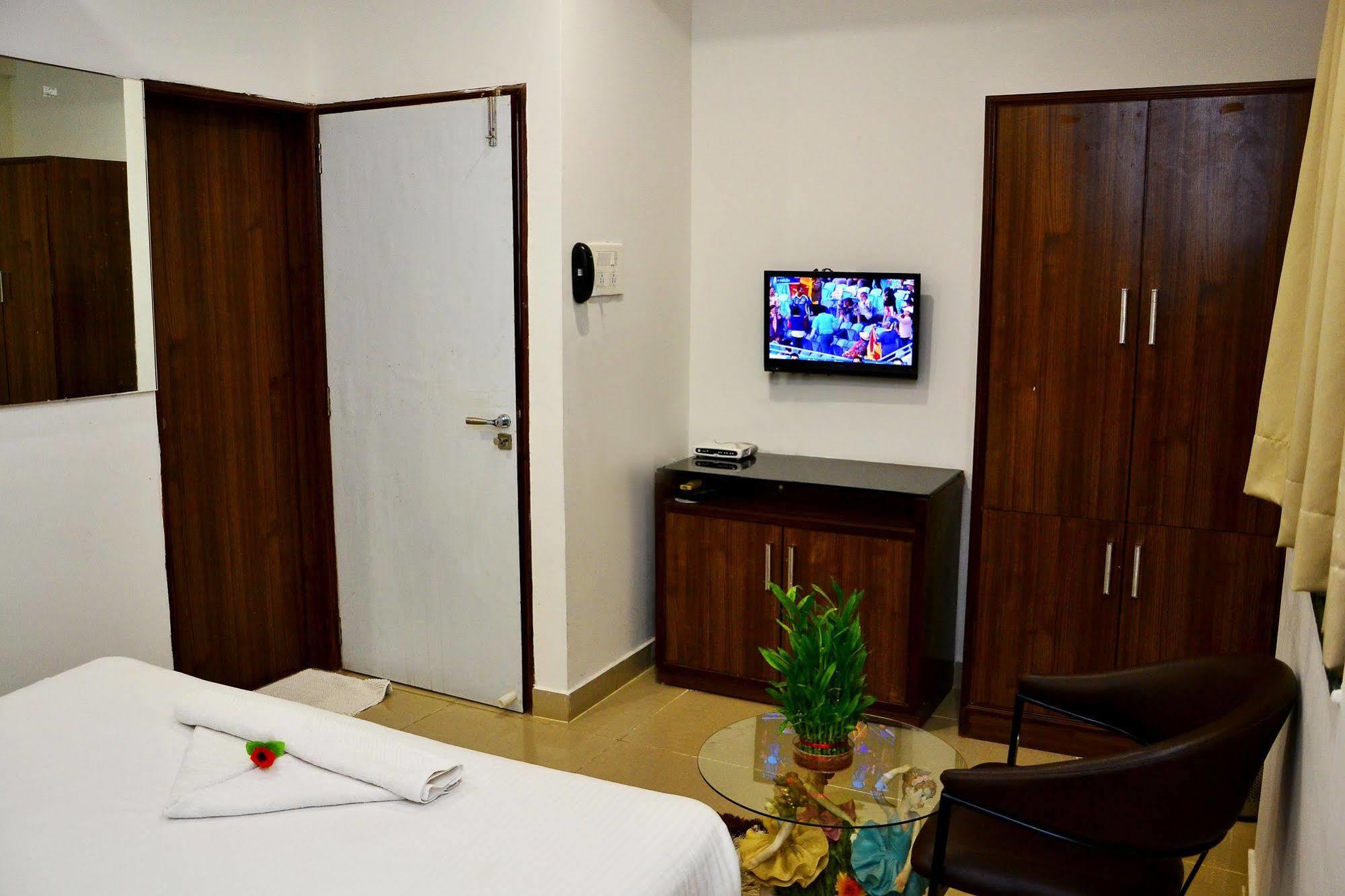 Treebo Flora Inn Nagpur Exterior foto