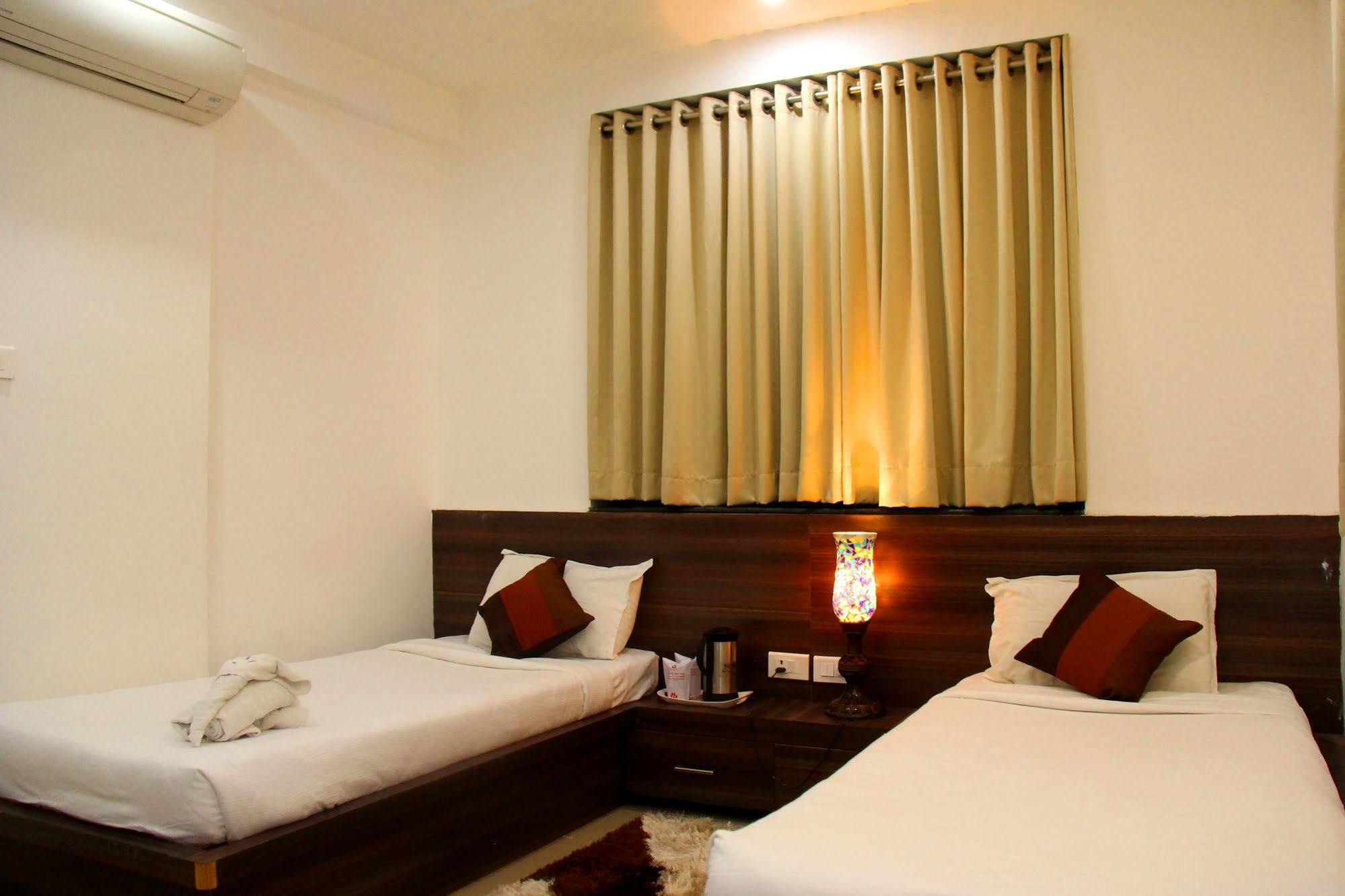 Treebo Flora Inn Nagpur Exterior foto